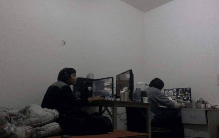 小伙组建LOL游戏工作室,月入4000吃馒头咸菜,最终倒闭解散!