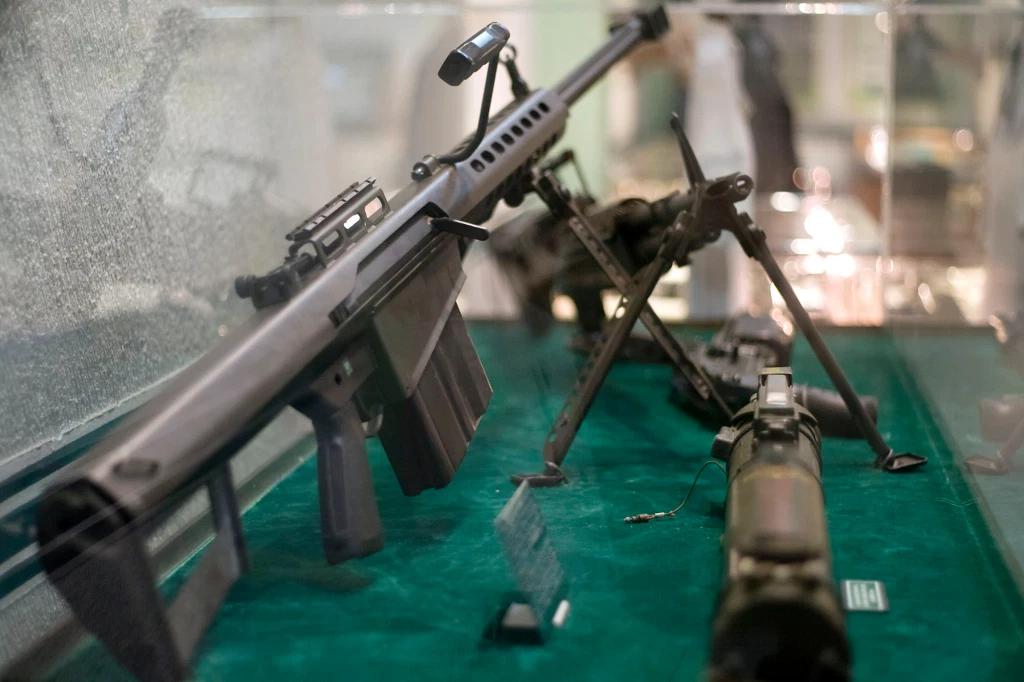 缴获毒贩三百多把M82,墨西哥政府一怒之下将巴雷特告上了法庭