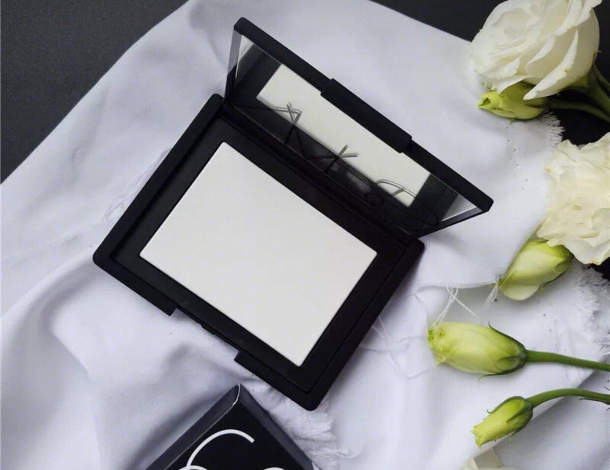 十款定妆产品让妆容更持久,定妆喷雾夏季妆容