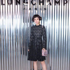 吴昕将钟汉良送的礼物卖出,吴昕闲鱼卖礼物