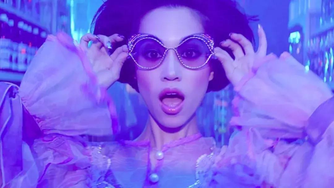 气场十足的墨镜,配墨镜气场超强大