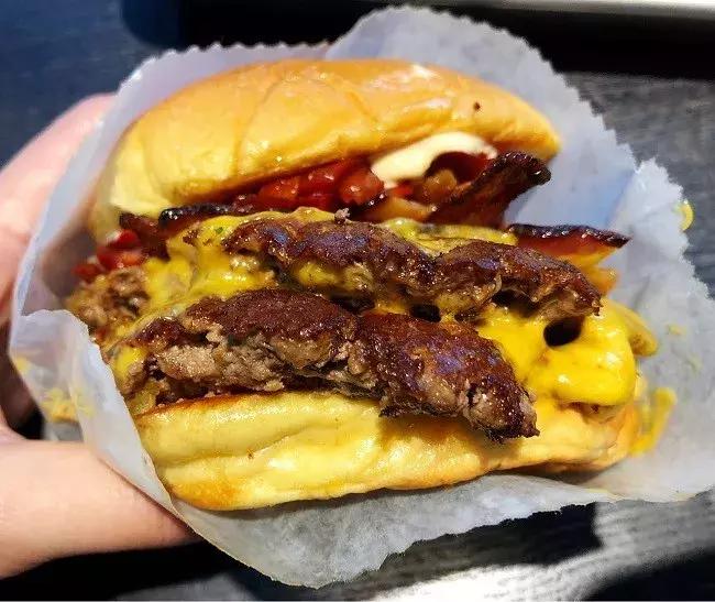 上海shakeshack汉堡哪个好吃,shakeshack深圳排队
