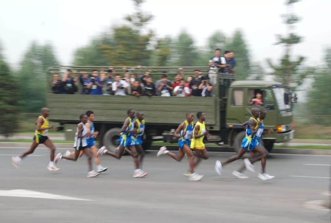 7个月攀登14座高峰,七个月攀登8000米