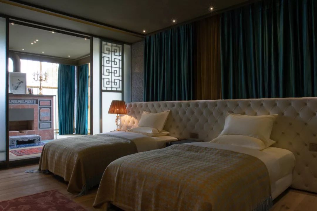 吾莫青庐剧照,吾莫青庐下午茶