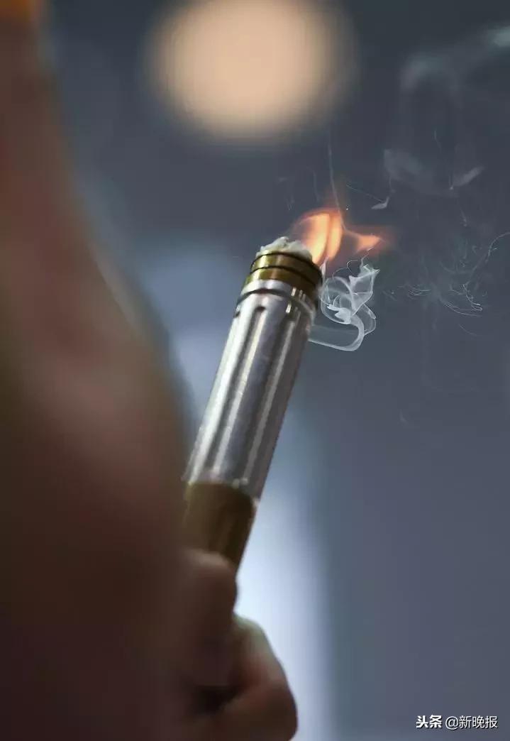 就靠卖它，每个员工拿到年终奖900万！年轻人疯狂迷上，然而……