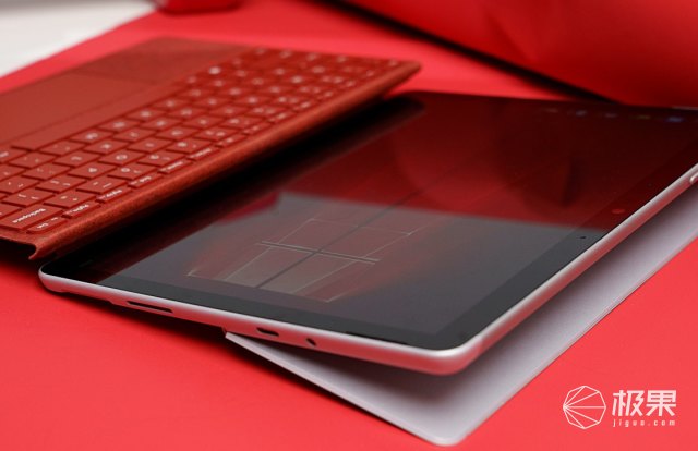 ipad和苹果笔记本电脑的区别,有一台电脑了还要买ipad吗