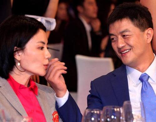 谢霆锋王菲罕见吵架,盘点谢霆锋王菲复合过程