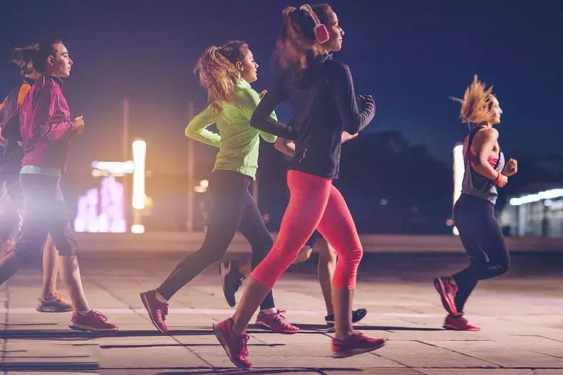 关于世界大牌跑鞋排行榜,全球跑鞋品牌排行榜