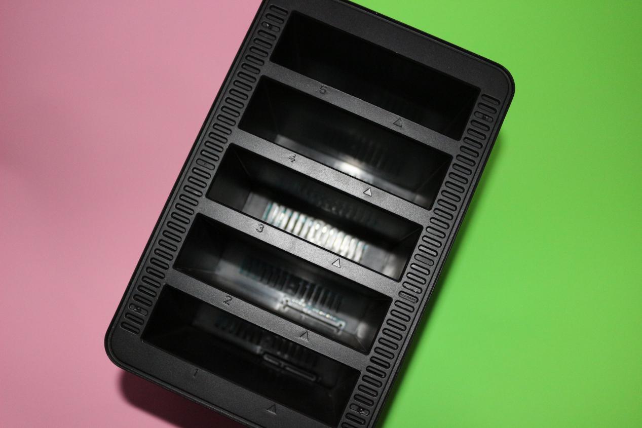 奥睿科双盘位硬盘盒用驱动么,奥睿科自装硬盘盒