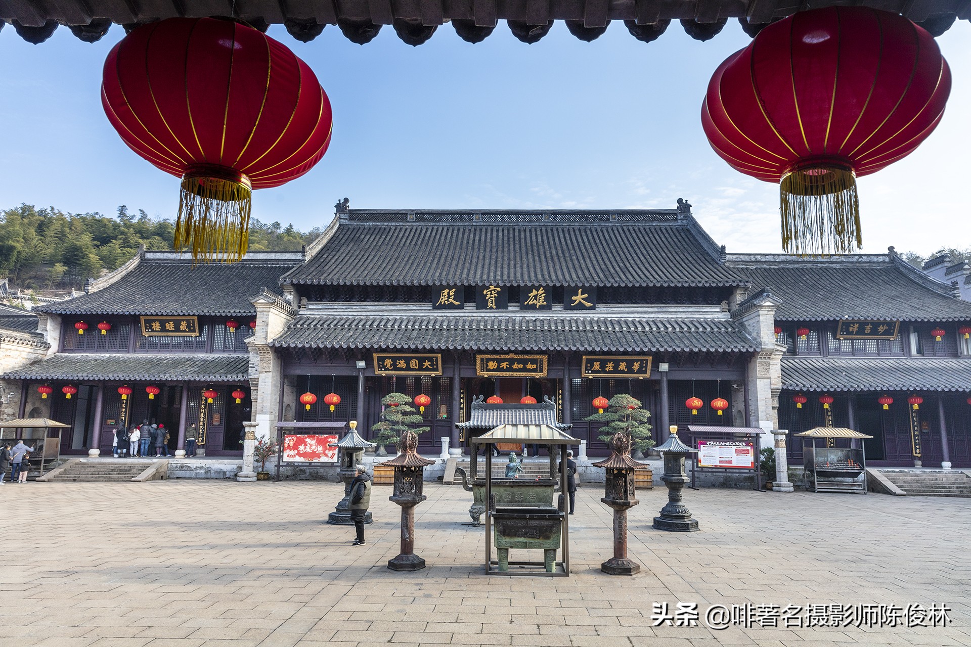 山门朝北开韦陀菩萨坐正殿律宗第一名山宝华山隆昌寺1500年