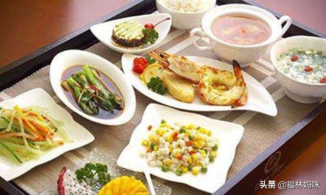 坐月子一天吃6顿好饱,坐月子一天吃6顿时间表