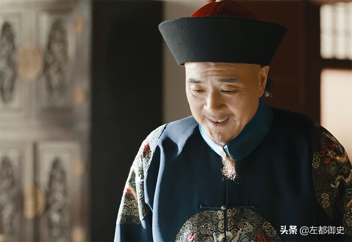 刘墉追案中怎么出来个小六王爷,刘墉追案中六王爷为什么绑着胡子