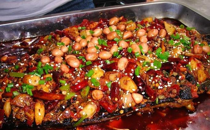 川味烤鱼简单做法教程家庭版,四川正宗烤鱼做法教程及配方