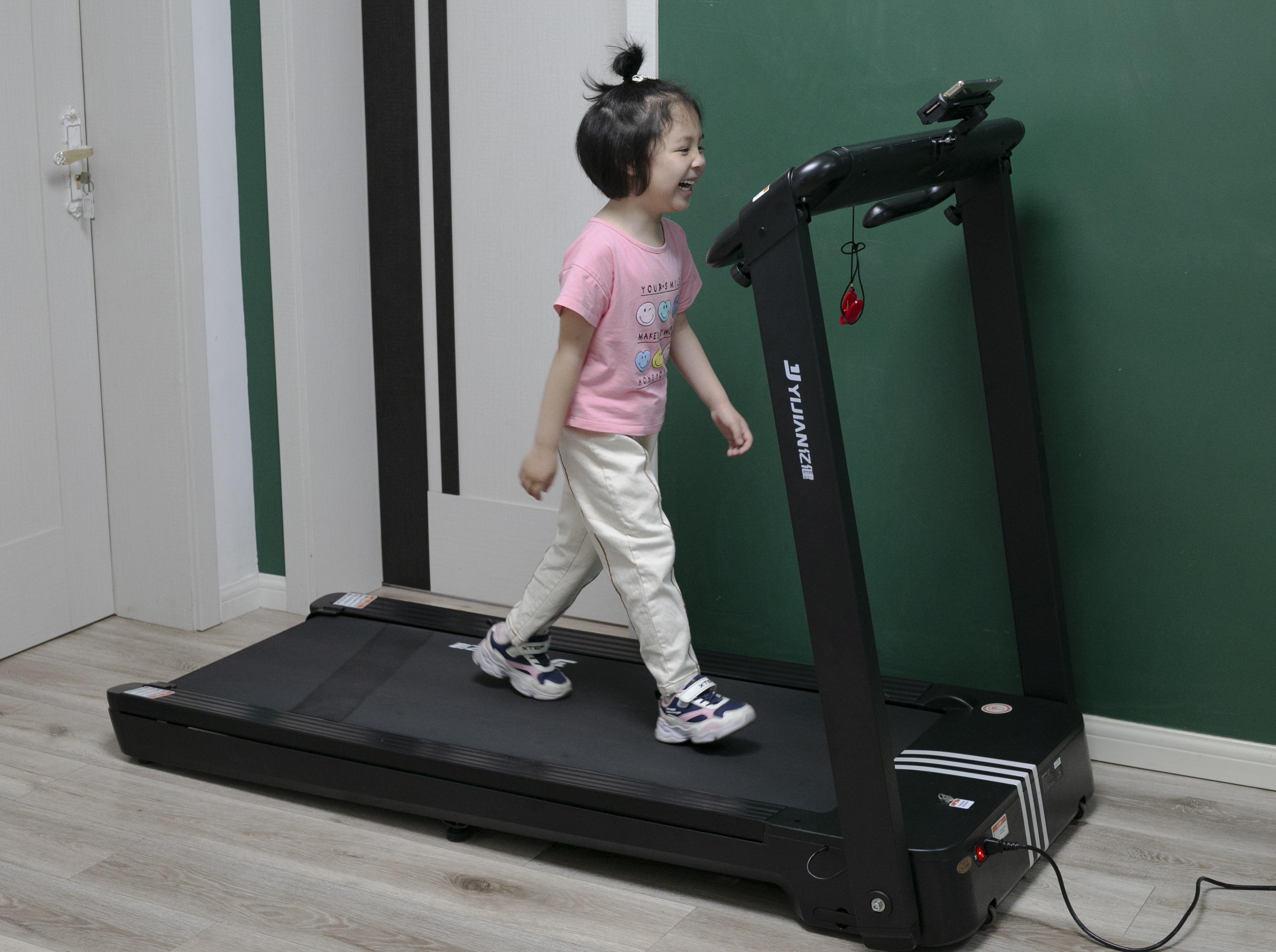 跑步机家用怎么选,华为智选跑步机买哪一款好用