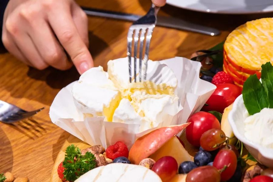 盘点法国全部奶酪,法国最重口味的奶酪