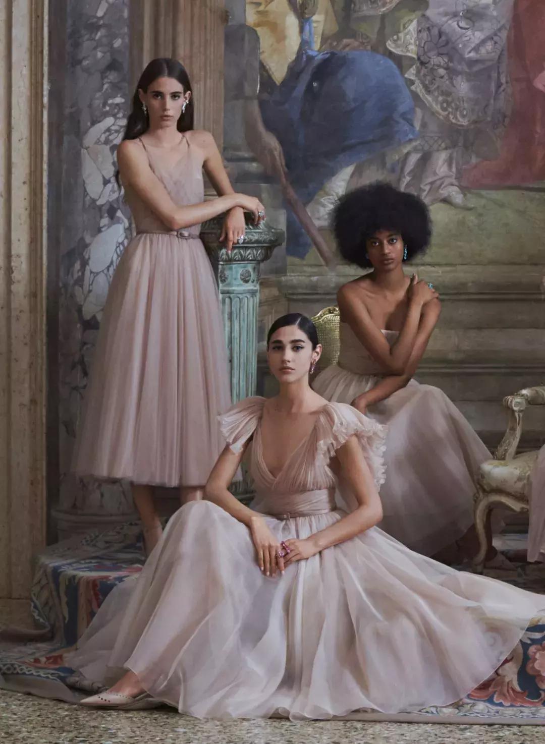 选择蓝色的好处,选择蓝色的人是什么心理