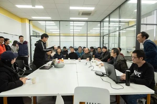 “新工科+新艺术”竟然可以这么玩？这群学生“升级打怪”玩嗨了！