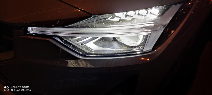 特斯拉新款model3与极星2,特斯拉新款model3和极星2