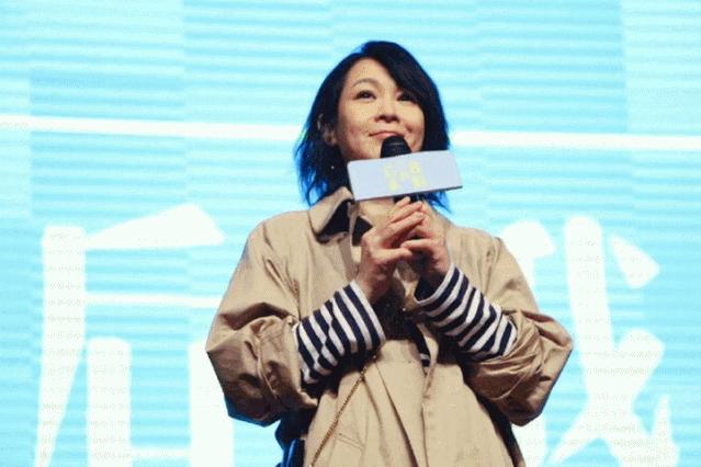 千人晚宴、体育狂欢、明星路演……玩转校园文化，尽享大学魅力！