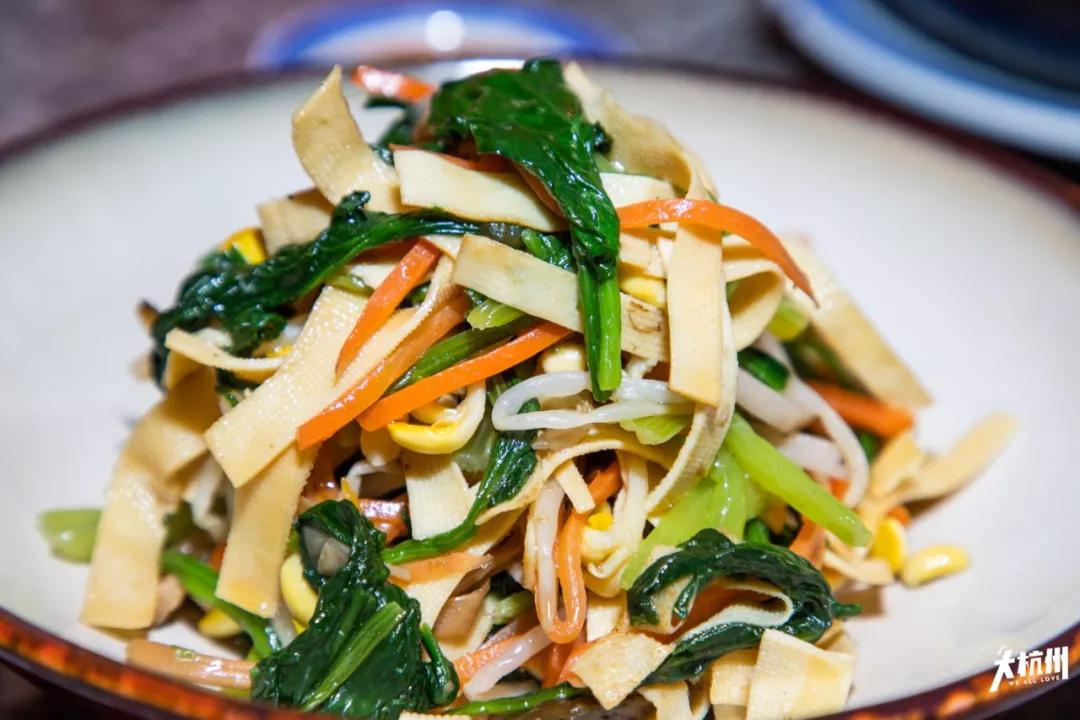 在杭州遇见紫禁城!宫灯前祈福、畅音阁迎新!来这里过故宫中国节