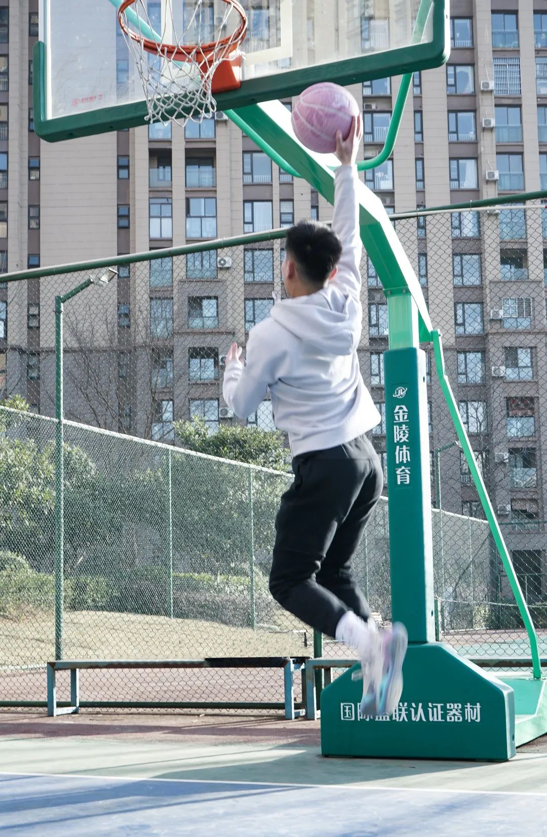 李宁全城9青年版有啥区别,李宁韦德之道全城9棉花糖