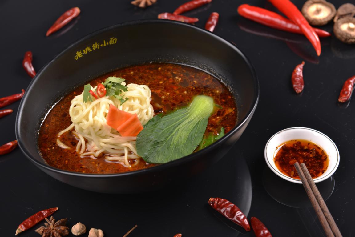 做餐饮是加盟好还是自己做好,餐饮经营模式直营好还是加盟好