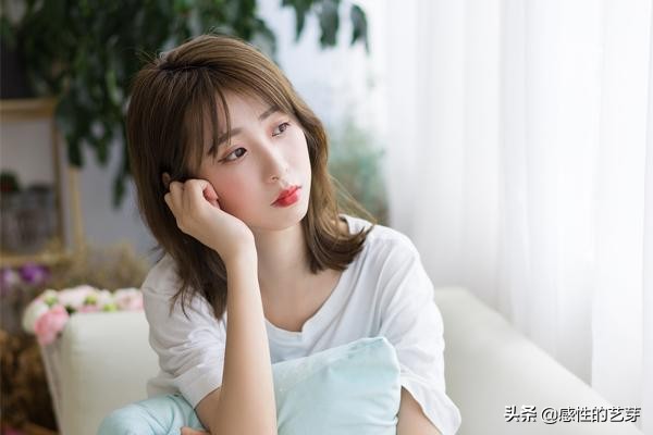 异性之间做红颜知己还是蓝颜知己,情侣之间该不该有红颜蓝颜知己