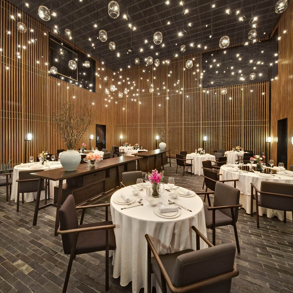 餐饮空间玄关图,深圳华苑一号餐饮空间