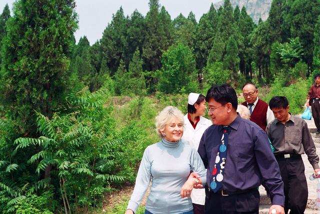 肿瘤研究的最新进展,探讨肿瘤精准诊疗