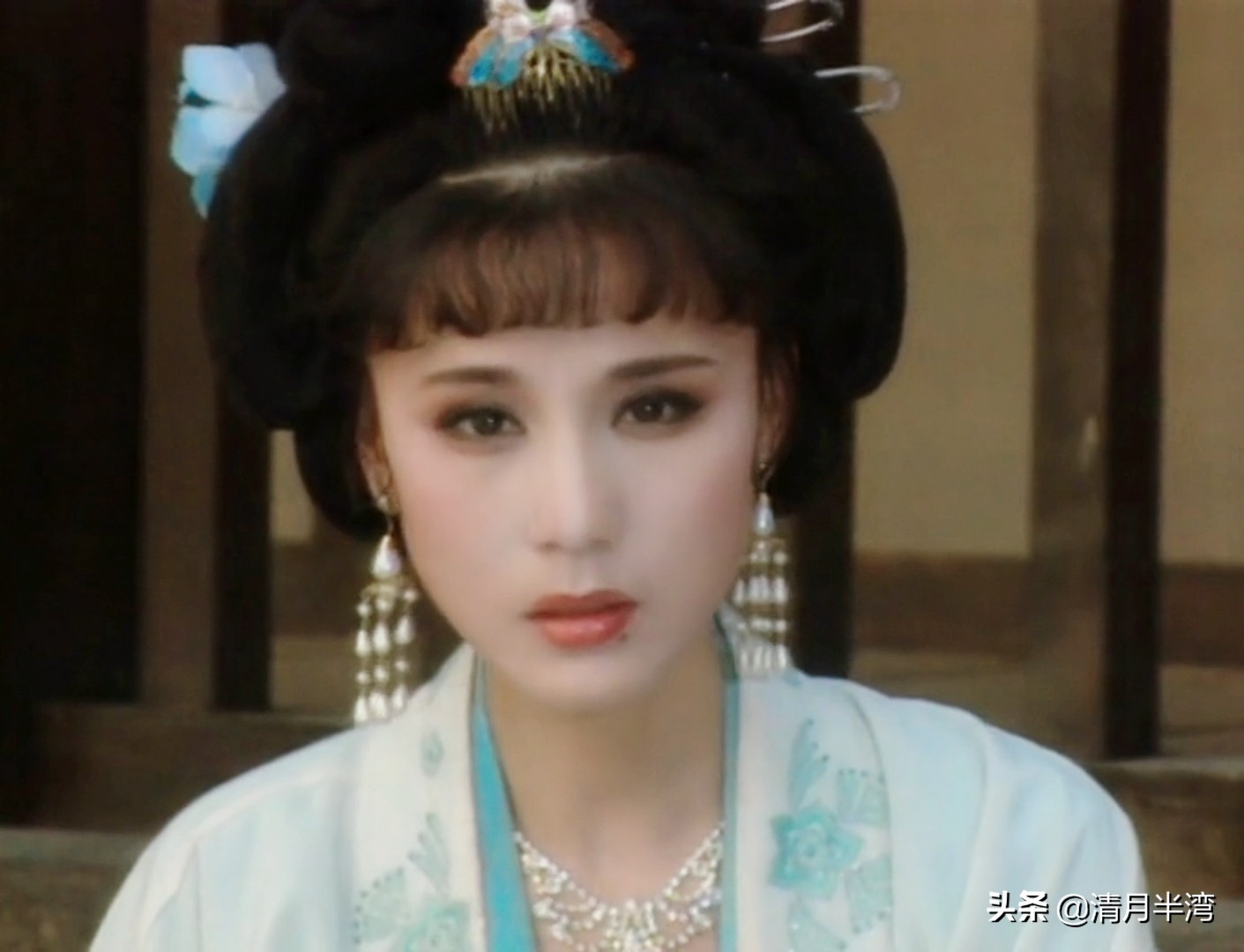 古装大家闺秀穿着打扮,温柔的大家闺秀古装造型女明星