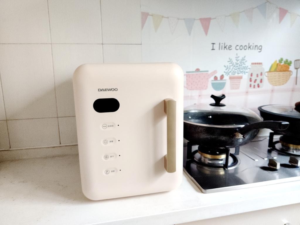 大宇烘干消毒盒,奶瓶消毒柜紫外线大宇