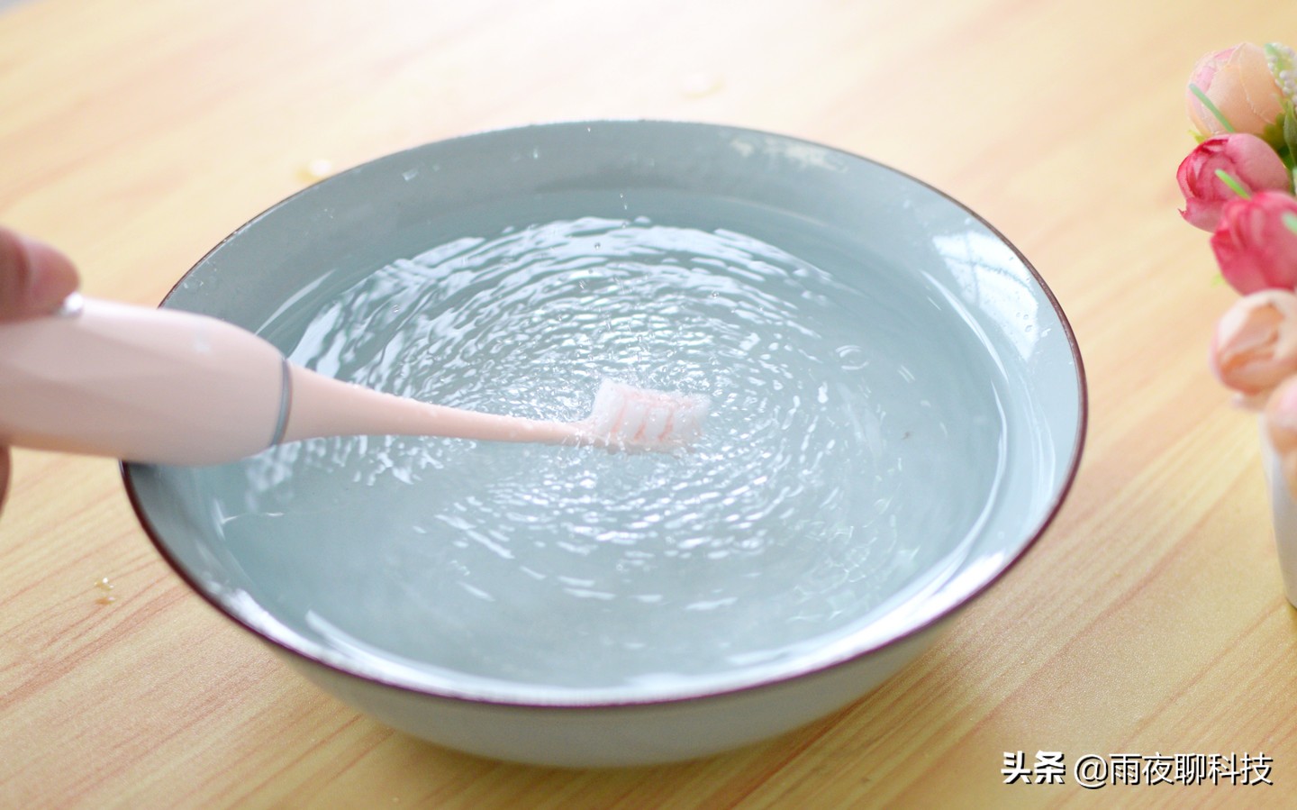 扉乐电动牙刷刷头软毛,扉乐电动牙刷有什么型号