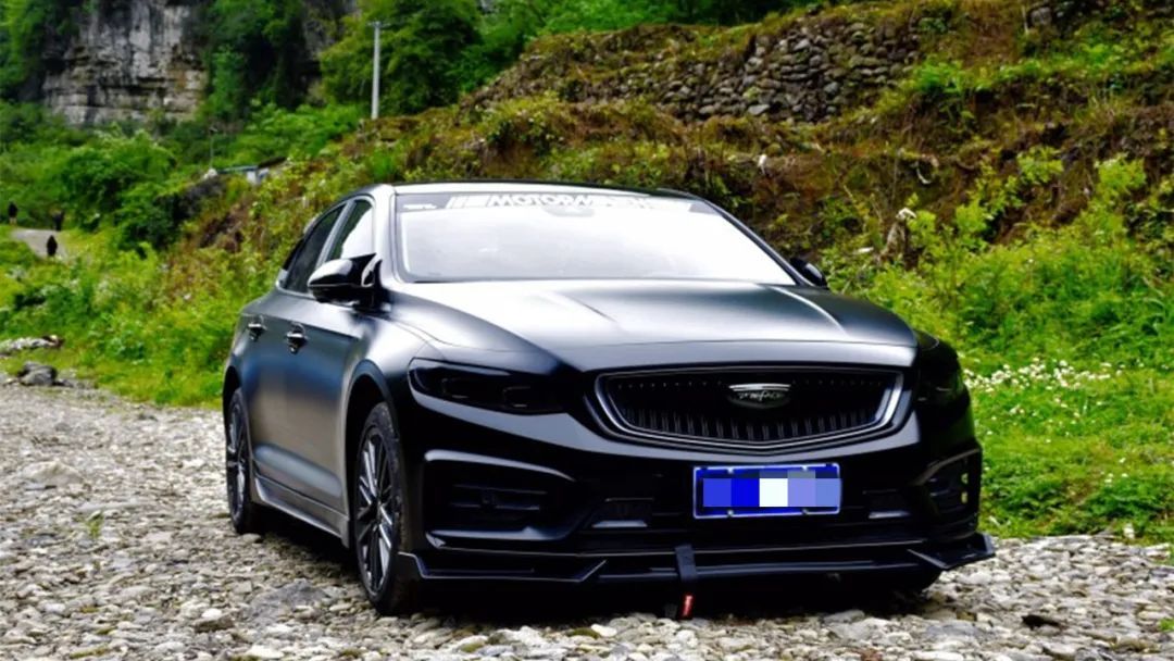 广汽传祺影豹和名爵6pro哪个好,除了提速快广汽传祺影豹还有什么