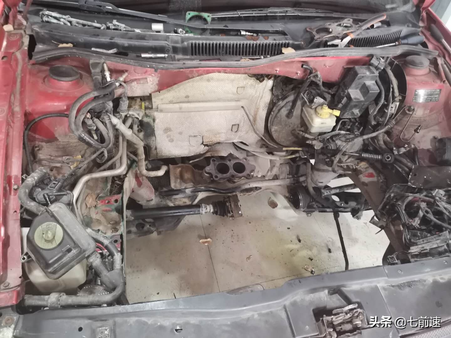 修复你再陪我征战十年-高尔夫MK4