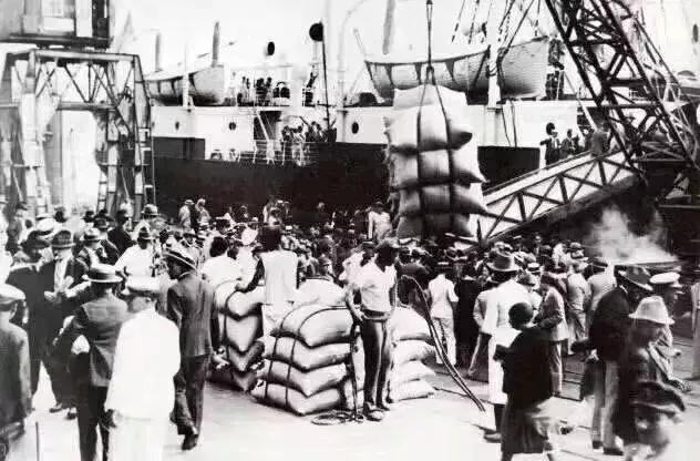 自己怎么在家做比较好喝的咖啡,自己如何在家做一杯摩卡咖啡