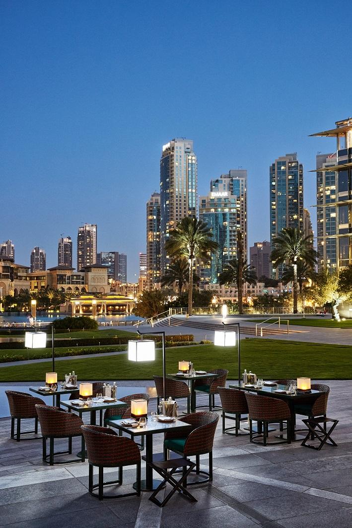 迪拜阿玛尼酒店和帆船酒店,迪拜阿玛尼酒店