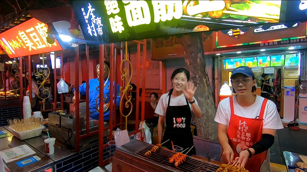 李村夜市小吃街在哪,李村夜市小吃街摊位费