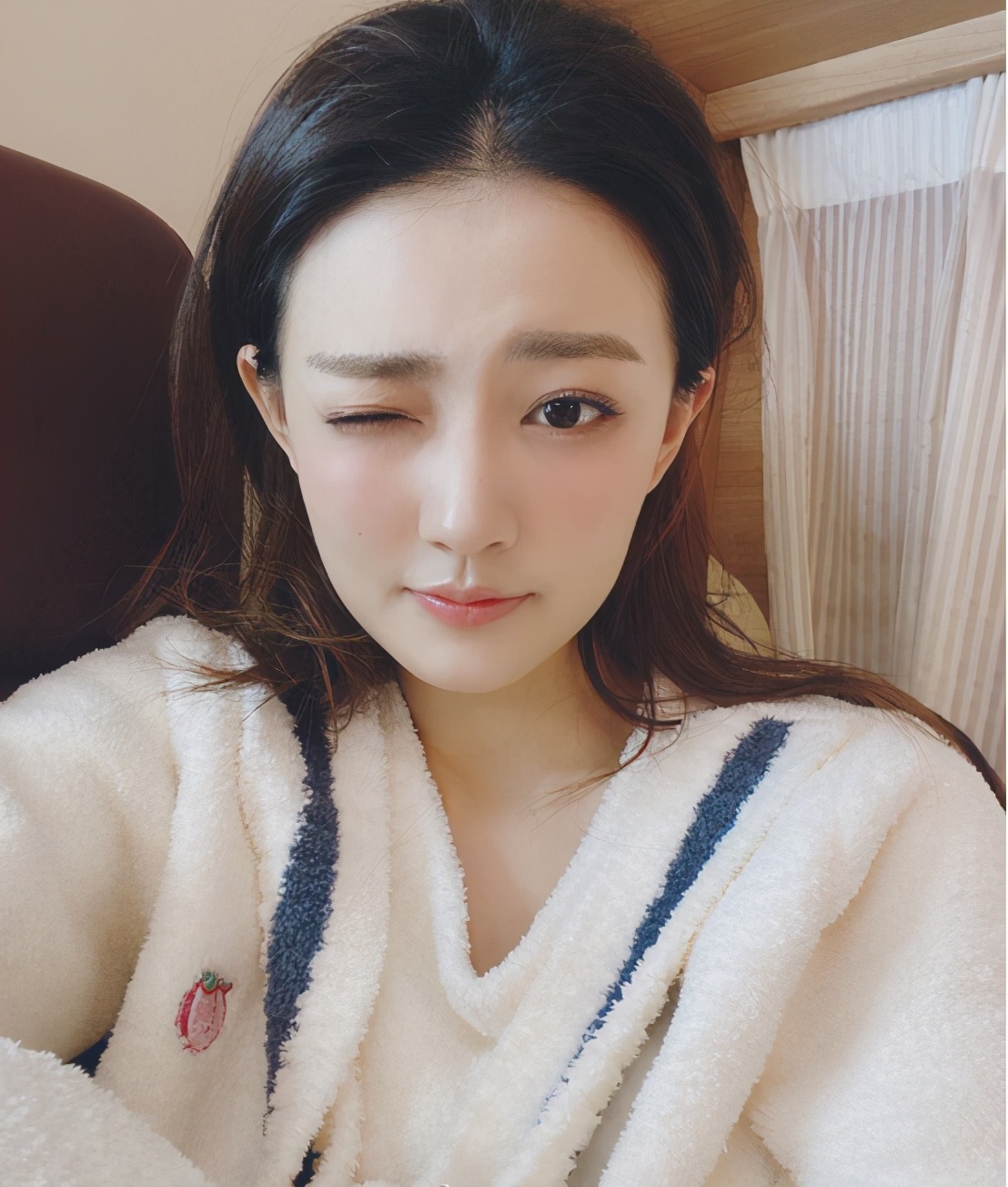 徐璐的脸怎么这么瘦,徐璐的脸怎么瘦下来的