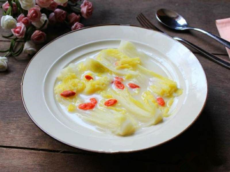 菊花枸杞再加什么比较好喝,菊花枸杞和黑枸杞