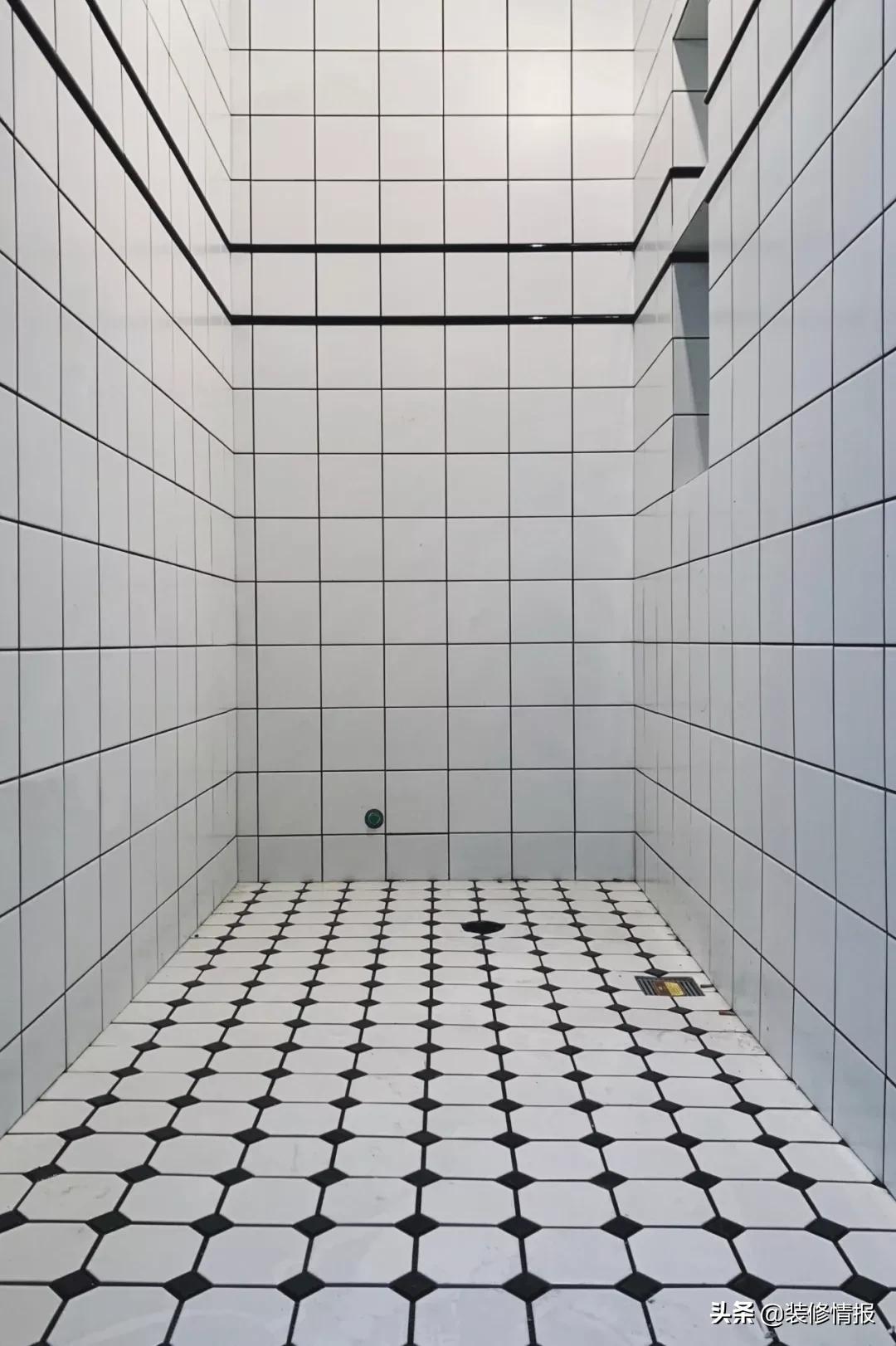 她买下32㎡上海老旧学区房，为女儿打造小桃园还有20㎡舒适大庭院