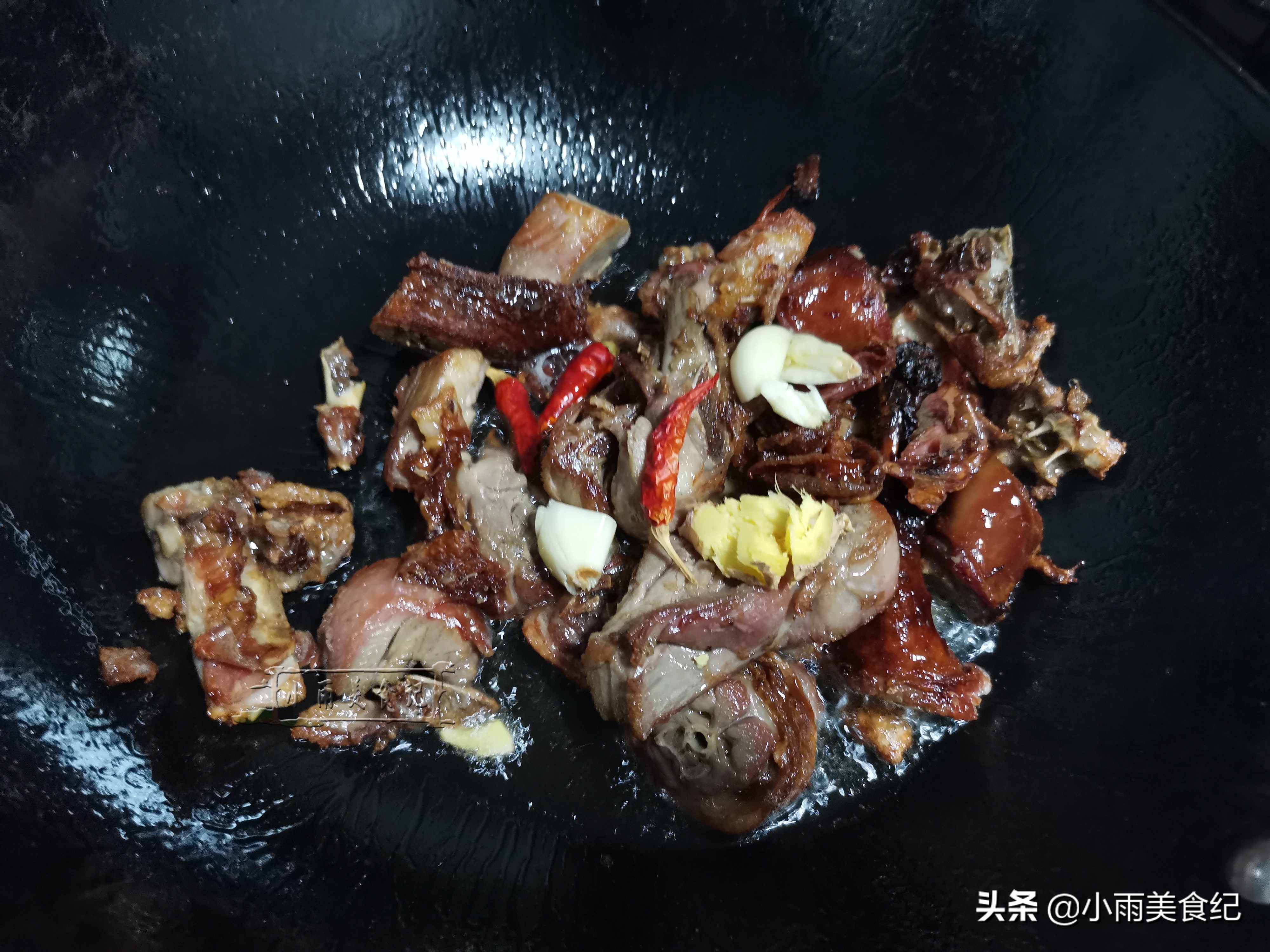 烤鸭怎么吃更好吃又简单,烤鸭用什么方法做到吃起来不油腻