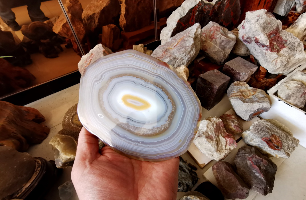 十家子战国红玛瑙价格,十家子镇玛瑙市场大集