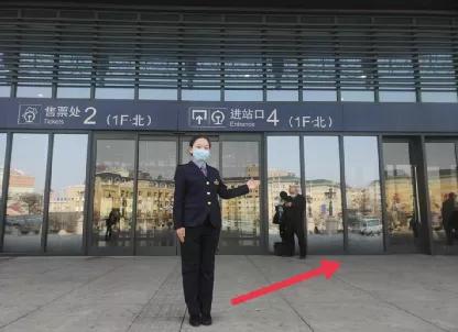 看一下哈尔滨出站口视频,哈尔滨进出火车站最新规定