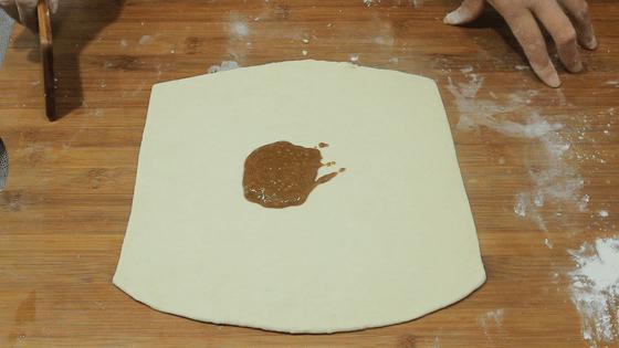 烧饼好酥脆好吃到停不下来,焦香酥脆的小烧饼