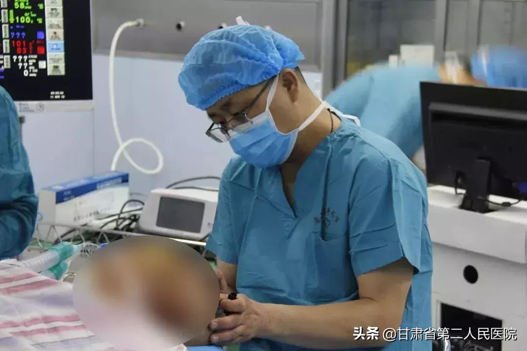 多科合作手术,多学科医生协作救治