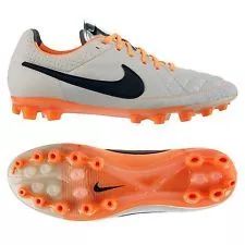 足球鞋怎么挑选布料,如何挑选足球鞋的视频