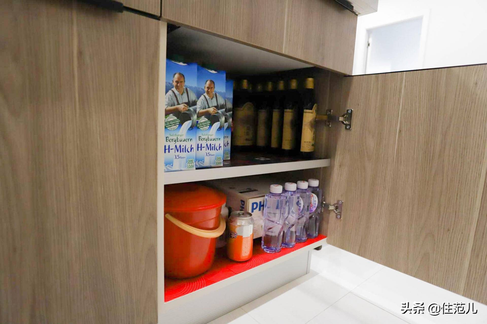 58㎡两室一厅，小户型也能拥有中岛厨房，父母硬核装修胜过年轻人