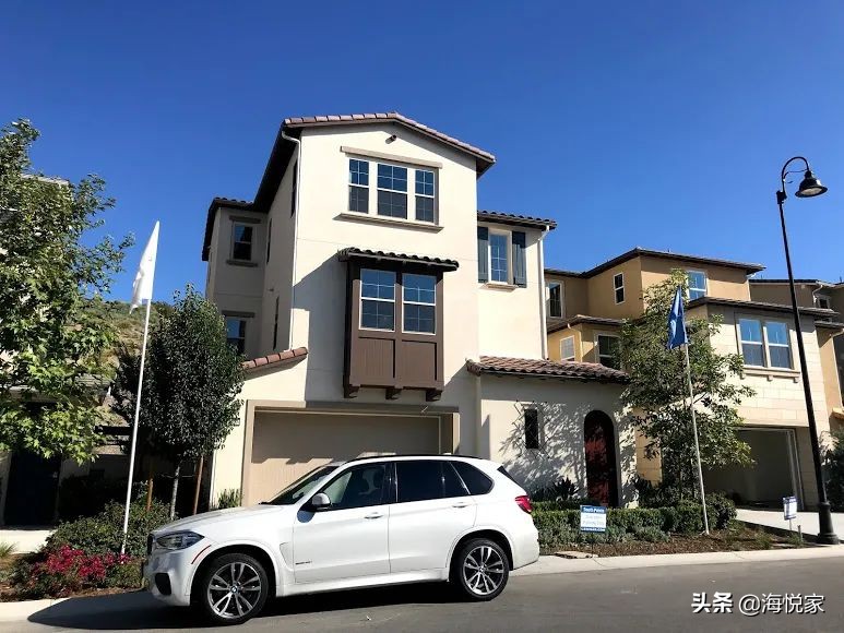 钻石吧离洛杉矶市区多远,钻石吧