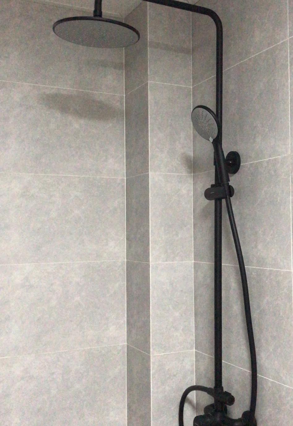 简单大气淋浴花洒,简易淋浴花洒