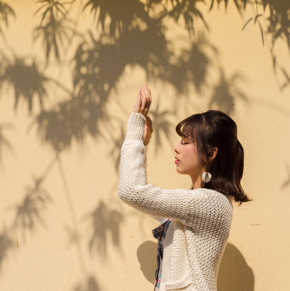 拍照紧张不自然怎么办,拍照不尴尬教程